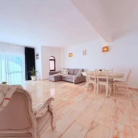 Casita 9 Апартаменты *